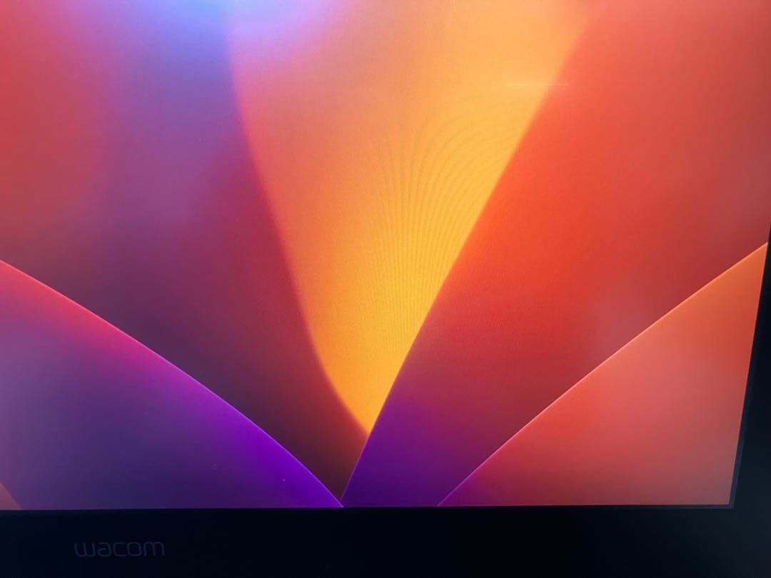 【あん】WACOM Cintiq 22 (DTK2260K0D)