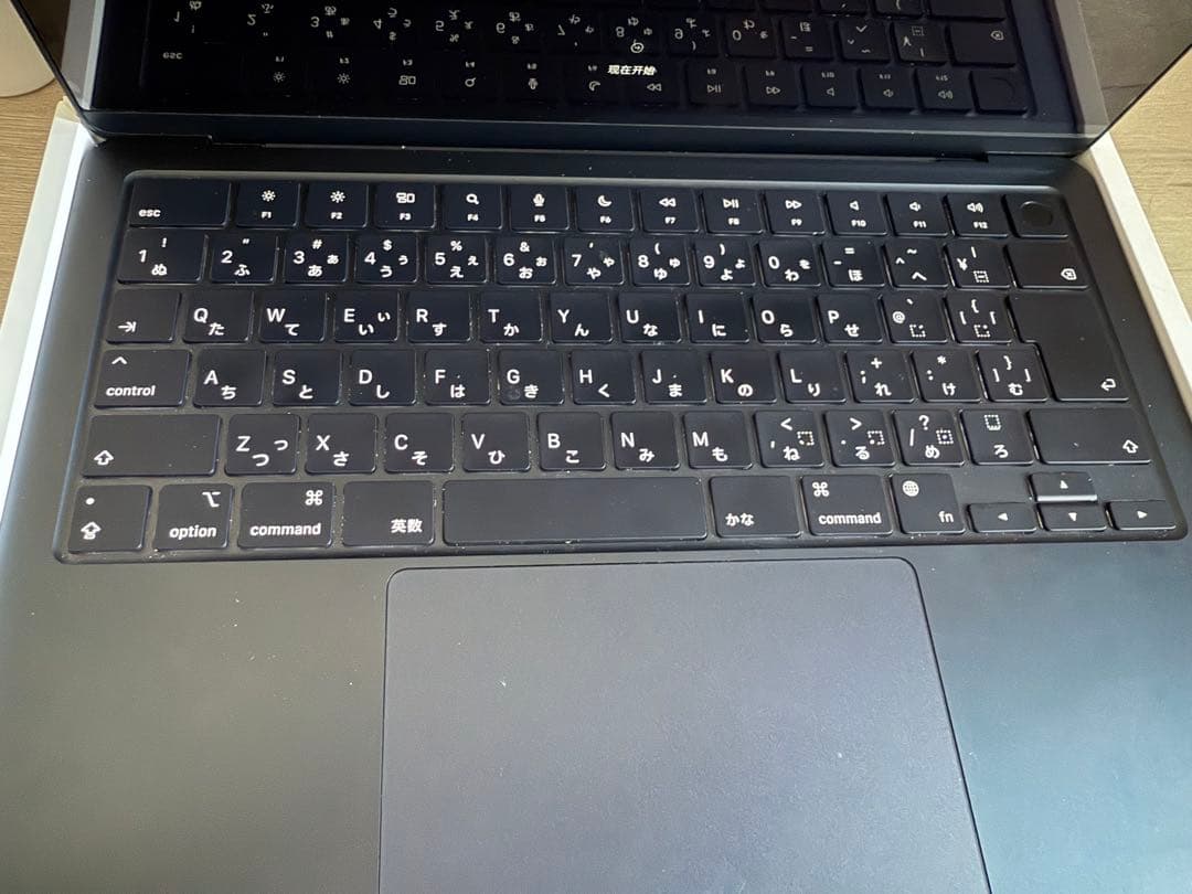 M2 MacBook Air 13.6インチ　8GB 256SSD