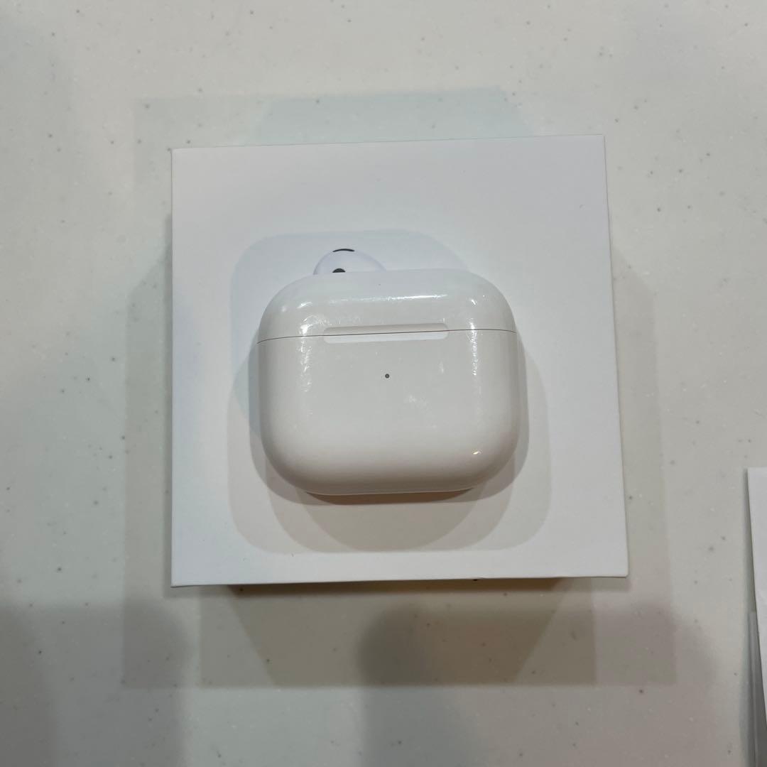 AirPods3 充電ケース付き・充電ケーブル付き・両耳・箱あり・動作確認済み