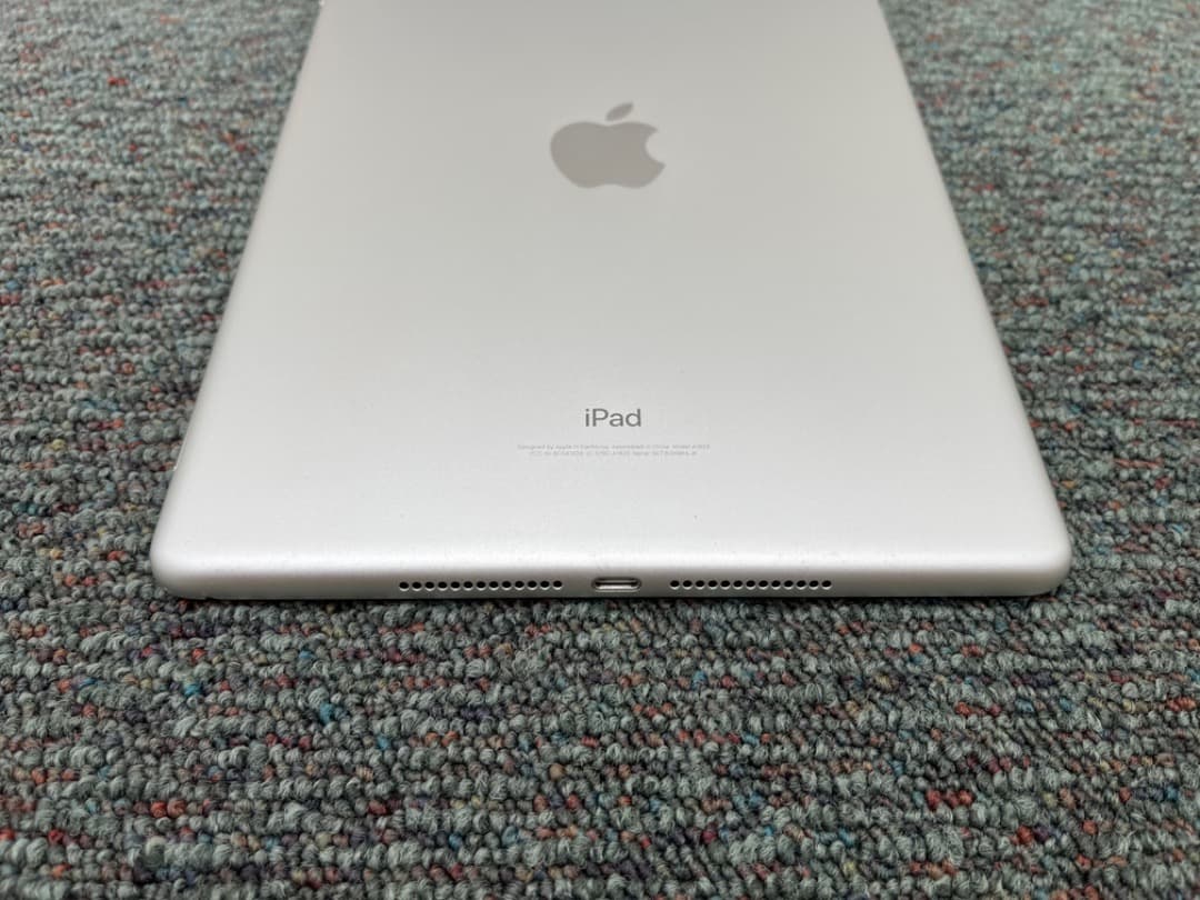 iPad5　第5世代　Wi-Fi+Cellularモデル　simフリー　f857