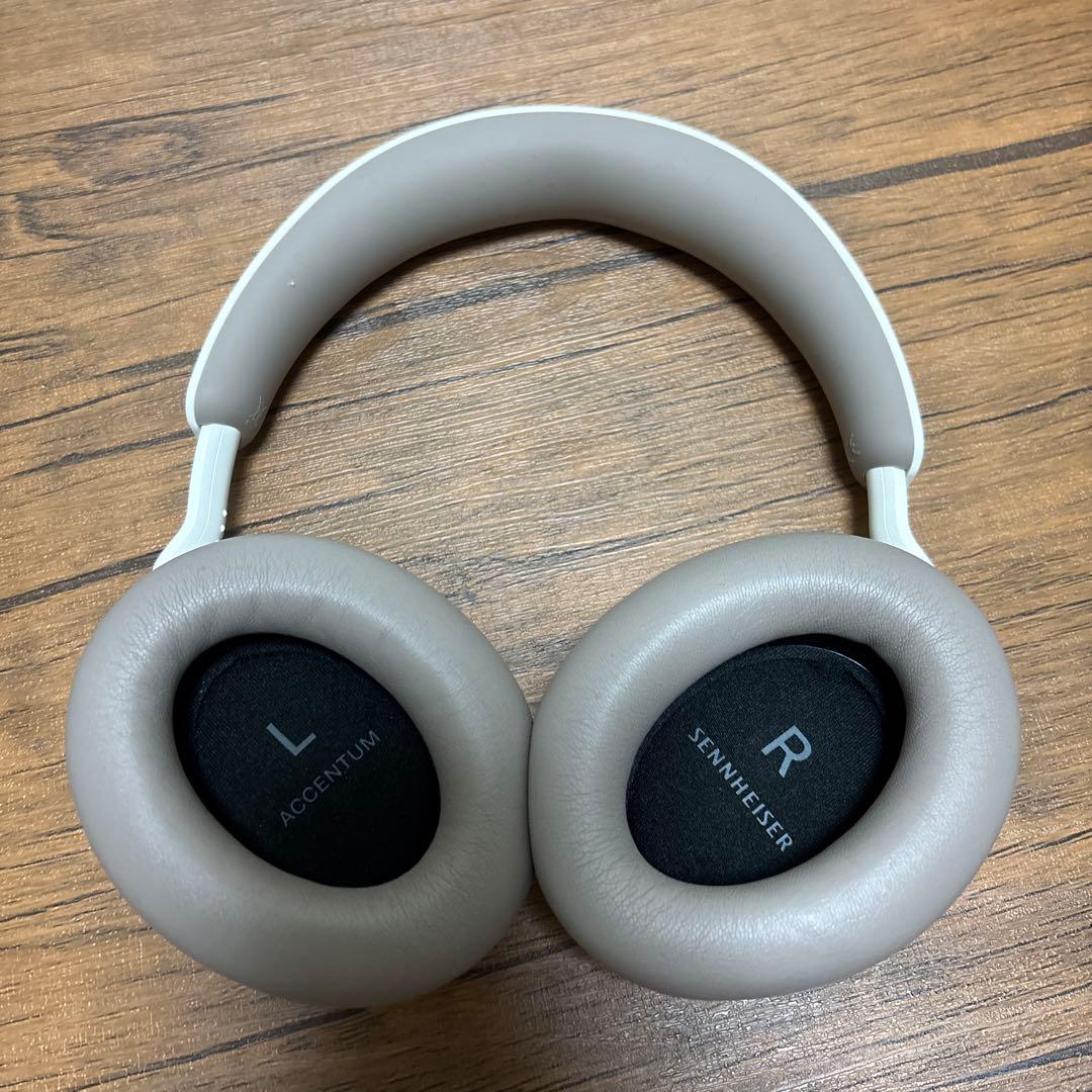 【値下げしました】超美品‼️高音質Sennheiser Accentum即日配達‼️