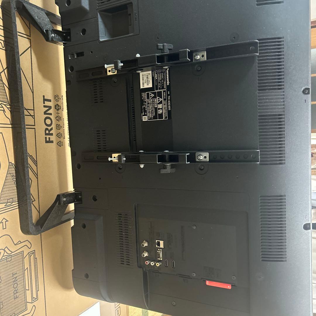 パナソニックVIERA　液晶テレビ 43インチ　TH-43D305 2017年製