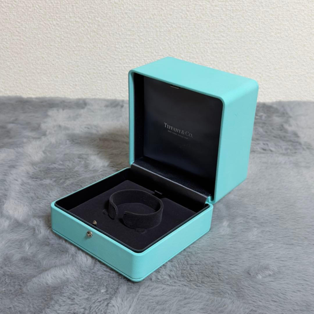 【美品】ティファニー　バングルケース　空箱　現行品