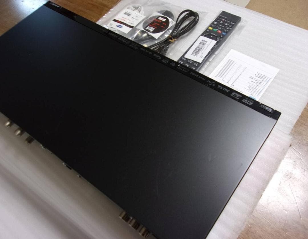 ■パナソニック ブルーレイレコーダー DMR-BWT510（２TB増量HDD）