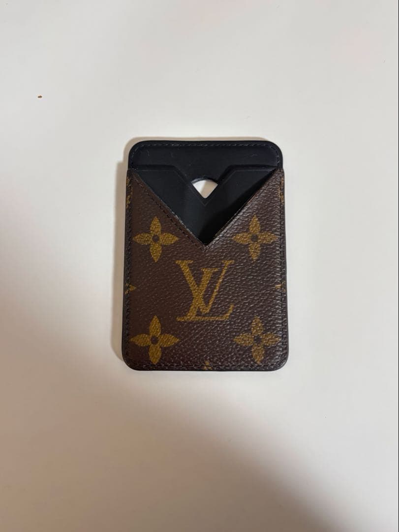 LOUIS VUITTON MagSafe対応カードケース