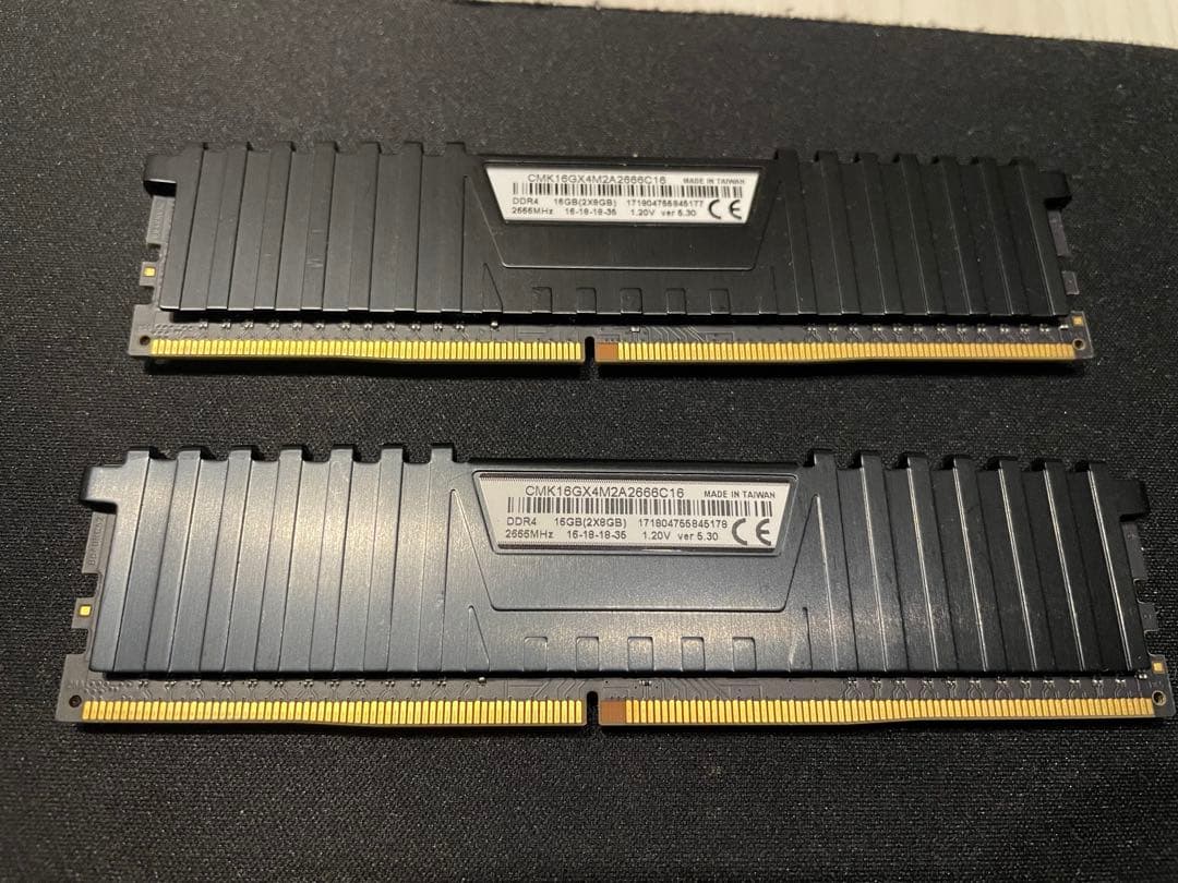 CORSAIR DDR4-2666MHz デスクトップPC用 8GB×2枚