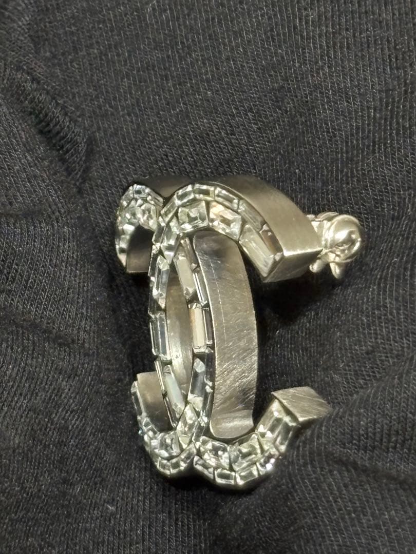 パ*ダ様 最終値下げ❗️【超美品】CHANEL ダブルCロゴブローチ クリスタル