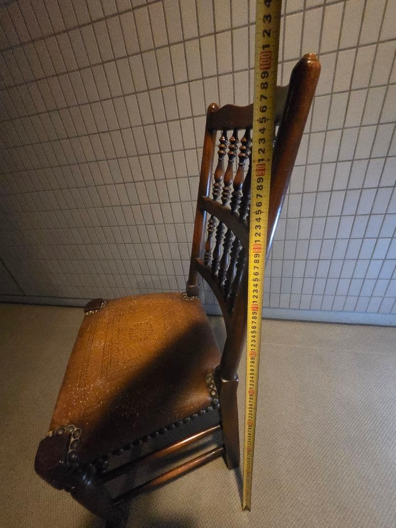 希少　セオドア アレクサンダー？ 木製スピンドルバック椅子 高さ約100cm