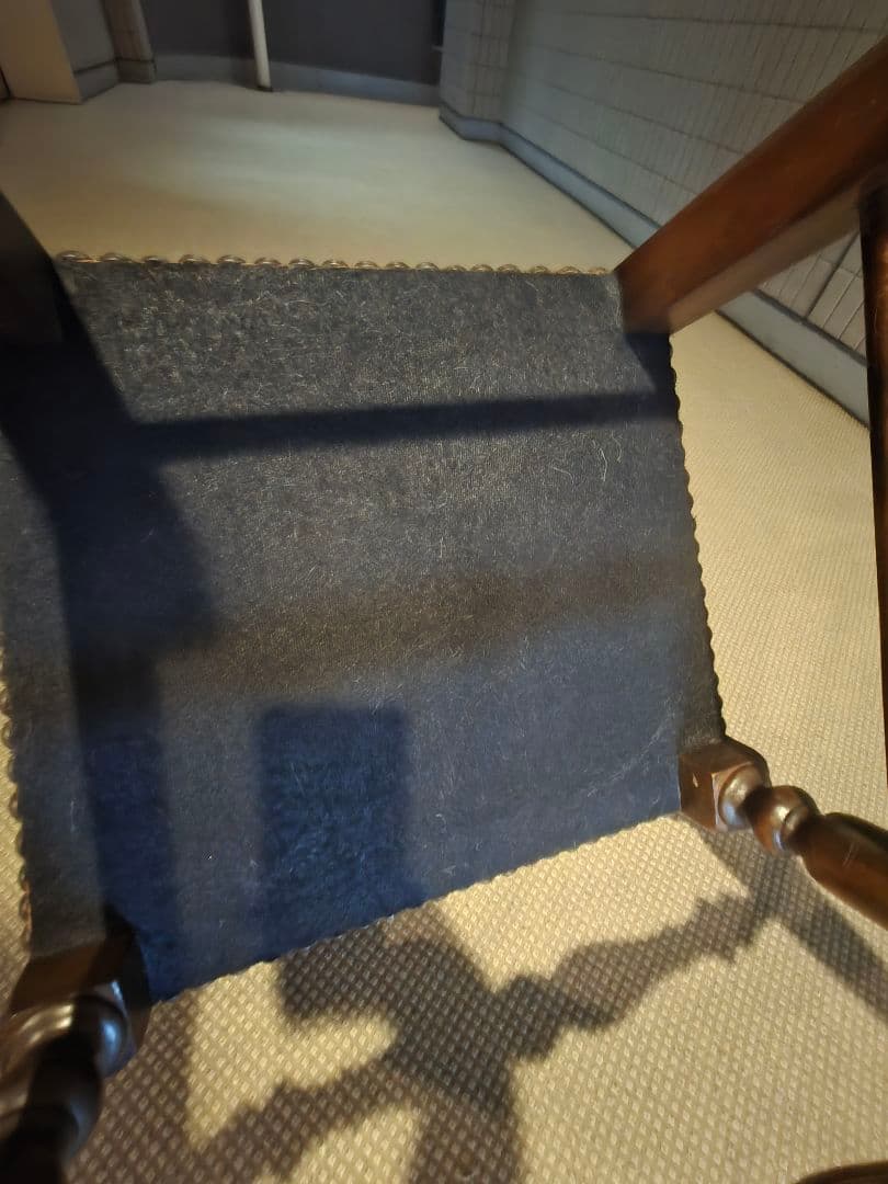 希少　セオドア アレクサンダー？ 木製スピンドルバック椅子 高さ約100cm