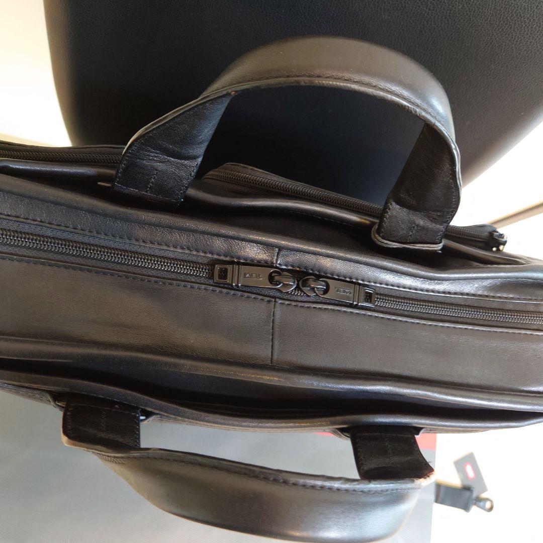 【美品】TUMI ALPHA2 96114D2 ブラック ビジネスバッグ