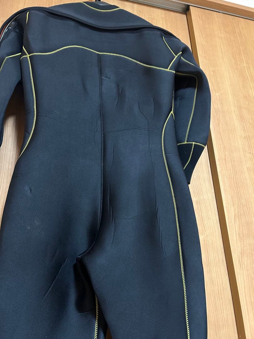 WorldDive ワールドダイブ サップマン SUPMANドライスーツ試着のみ