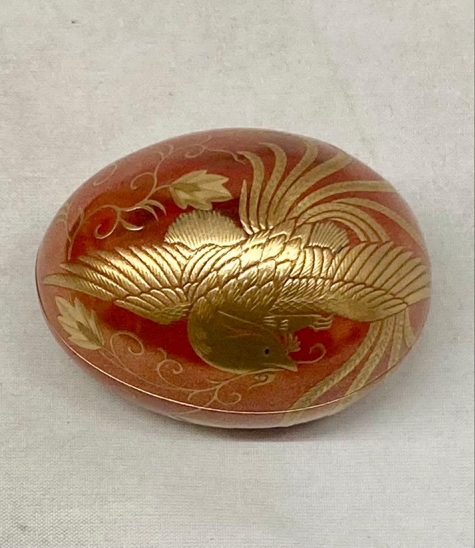 B553b「鳳凰 香合」他喜翁作　共箱　朱漆塗　金蒔絵　金梨地　畦地他喜男
