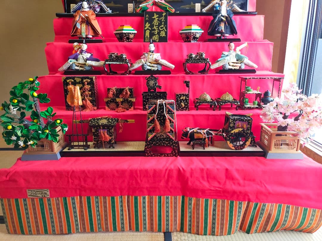 お雛様　東京・久月　よろこび雛　七番七寸揃　八段飾り