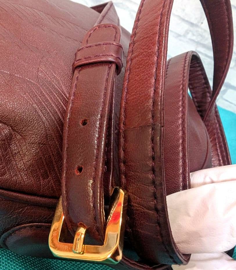 ♥ルンルン♥✨美品✨　ロエベ　ショルダーバッグ　ナッパレザー　アナグラム