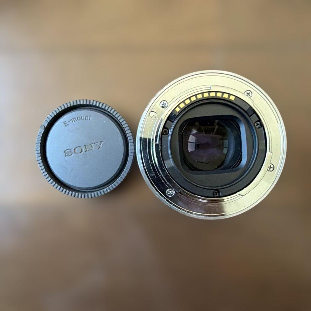 SONY E50mm F1.8 OSS レンズ