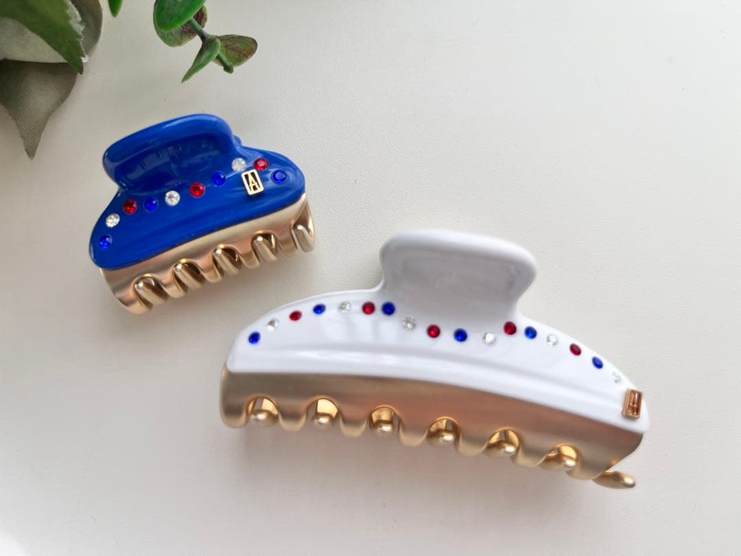 アレクサンドルドゥパリ　ヘアクリップセット（ホワイト・ブルー）