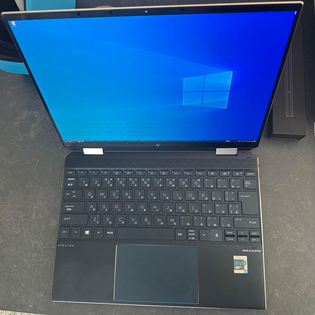 HP Spectre x360 Corei7 1TBSSD 16Gメモリ