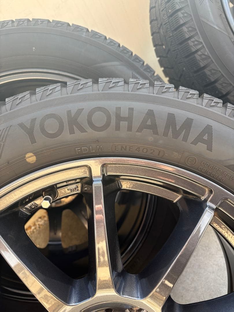 ヨコハマ　スタッドレスタイヤ ice GUARD 17インチタイヤセット