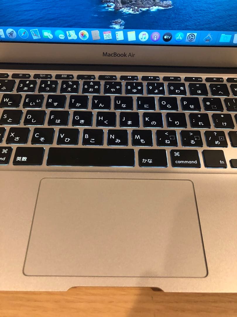 【美品】MacBook air 11-inch Mid 2012 充電回数：95