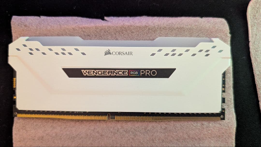 CORSAIRDDR4-3200MHz VENGEANCE16GB(8GB×2枚