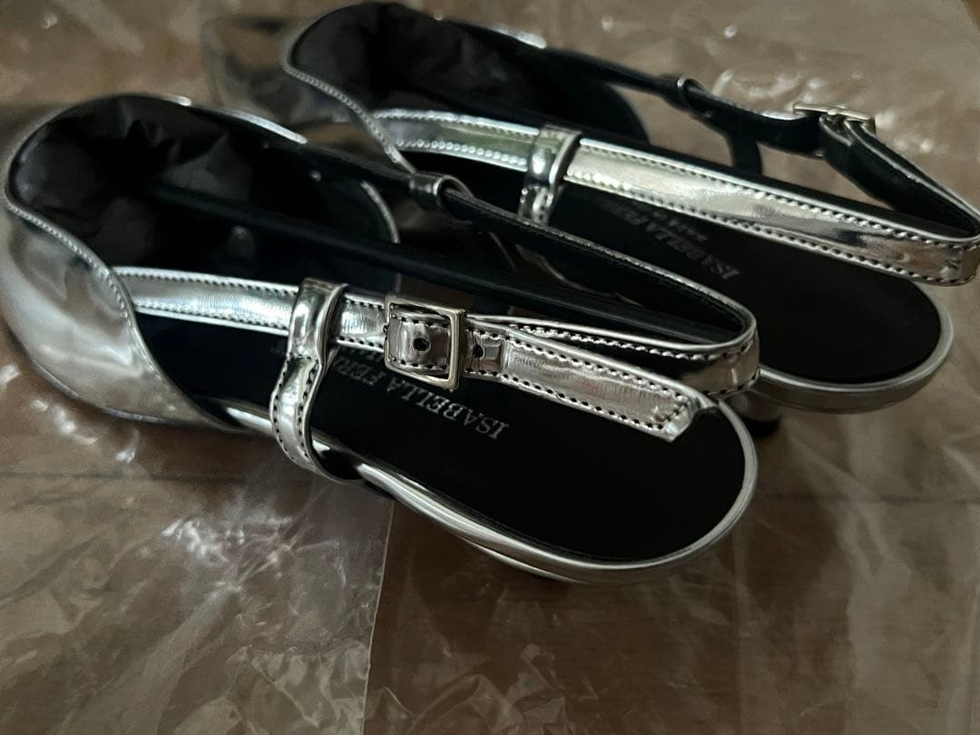 アルタイル＊シルバー ポインテッドトゥ ミュール　37