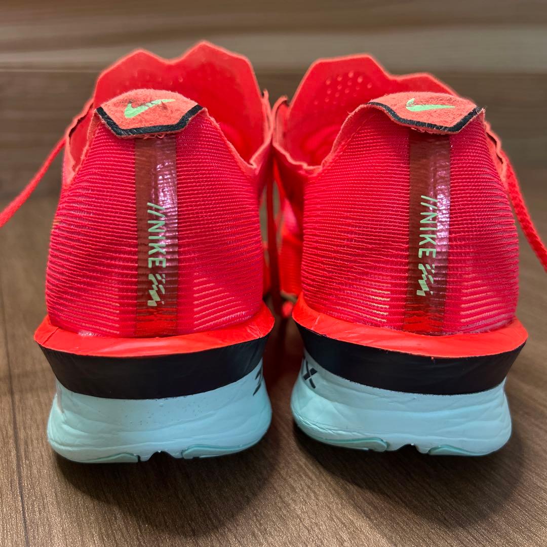 NIKE ナイキ ヴェイパーフライ 4