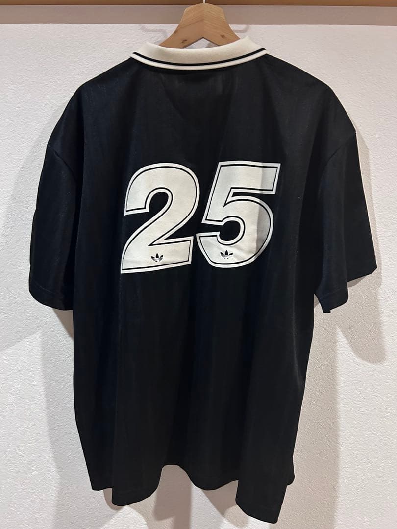 oasis サッカーシャツ