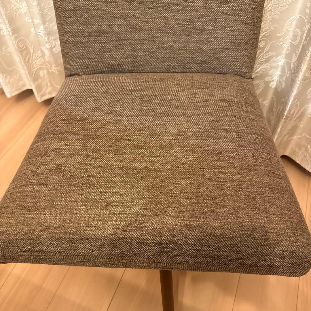 ニトリ ダイニングチェア 回転椅子 2脚セット