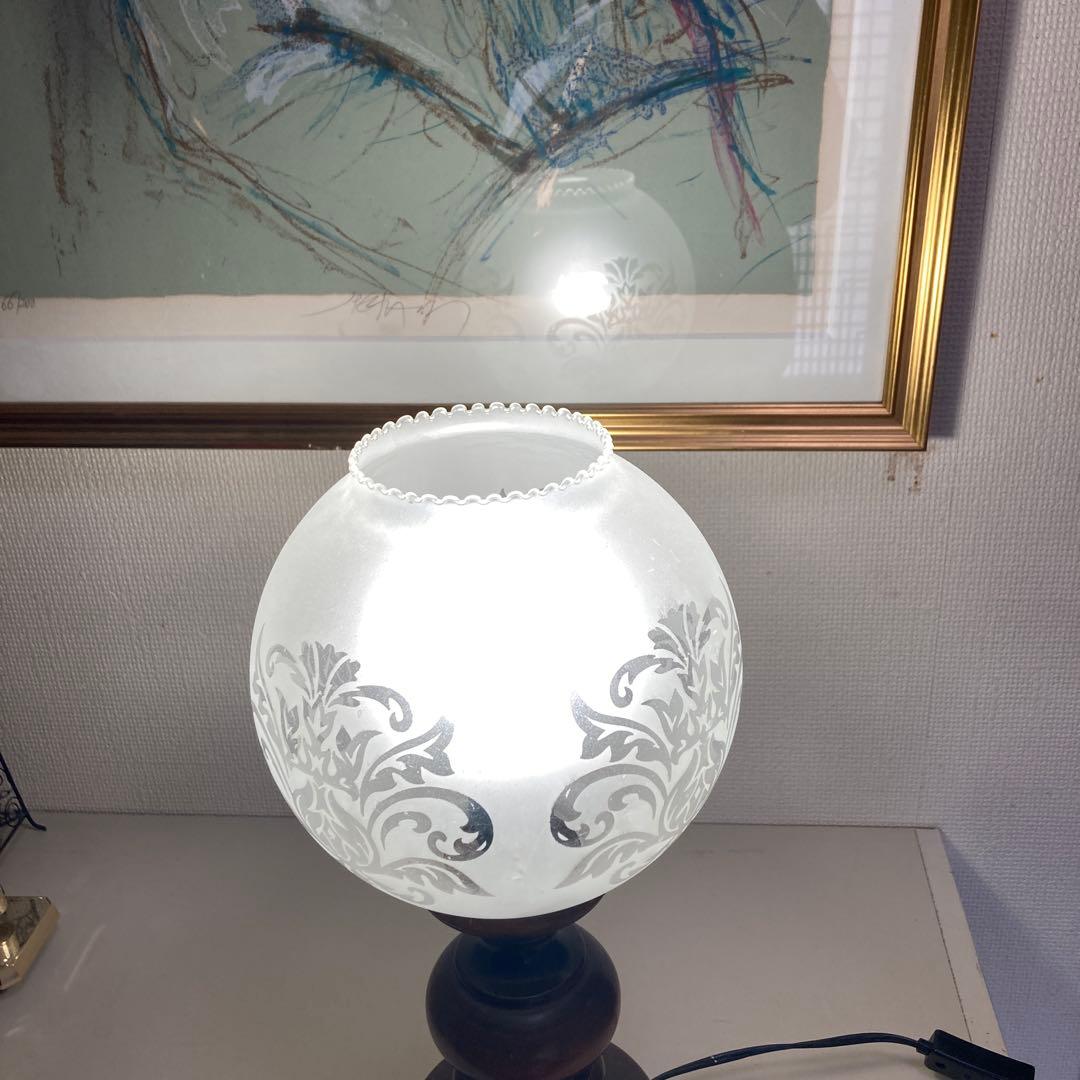 「ここ」スペイン　プラム社アンティーク調スタンド