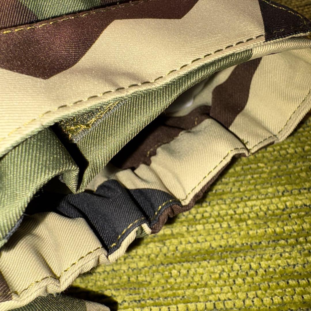 超美品　DESCENTE ヒートナビ 子供用スキーウェア 上下セット 130