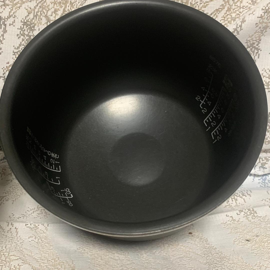 Qthong le■象印 NW-LA18 1升 10合 炎舞炊き 黒漆■