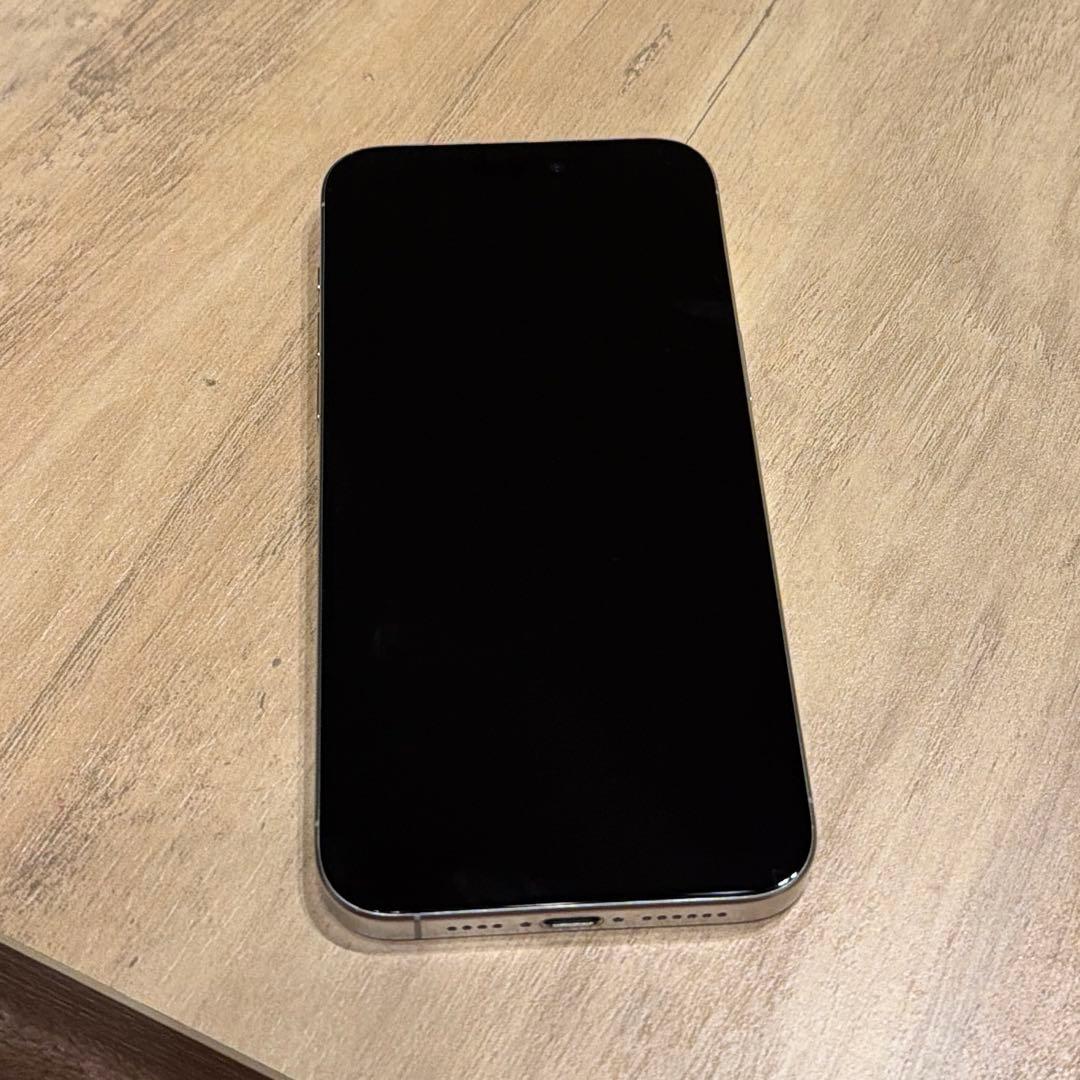 iPhone15proMax 256GBホワイトチタニウム