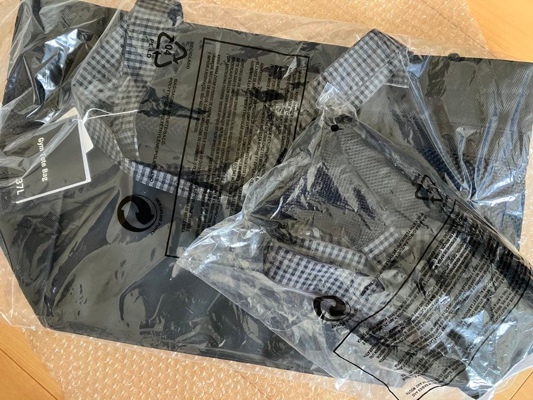 新品　ファミリア　familiar ニューエラ　NEW ERA ボディバッグ