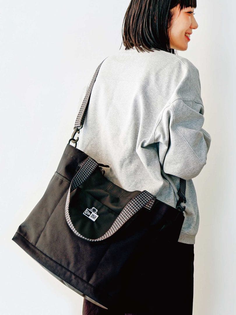 新品　ファミリア　familiar ニューエラ　NEW ERA ボディバッグ