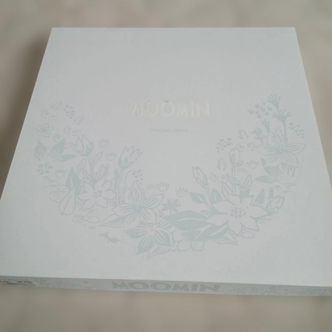 新品＊ ムーミン デザイン 掛け時計 ガラス 花 FLOWER　MOOMIN