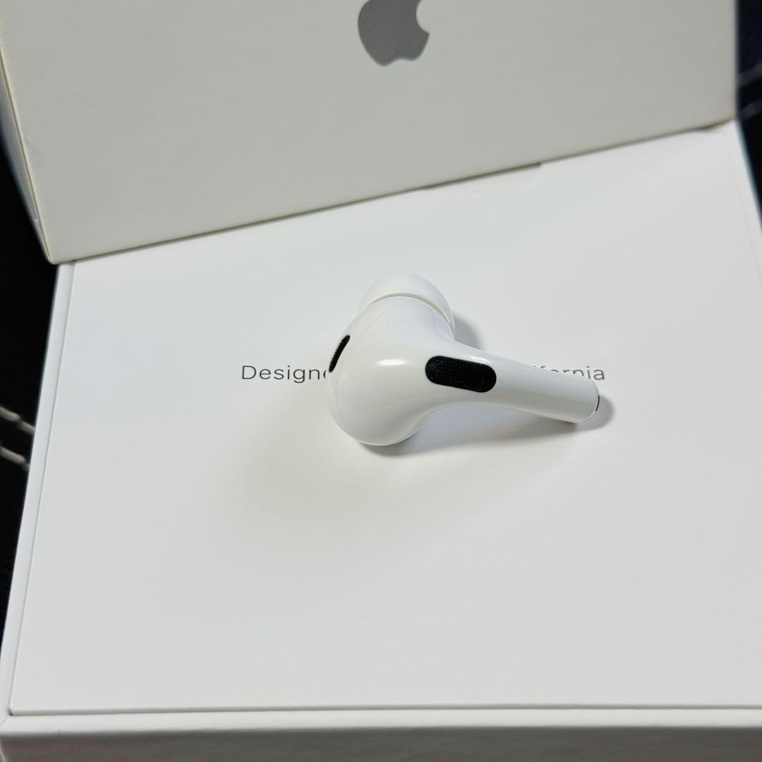 Airpods Pro 2 第二世代 右側　右耳　片側　イヤホン USB-C