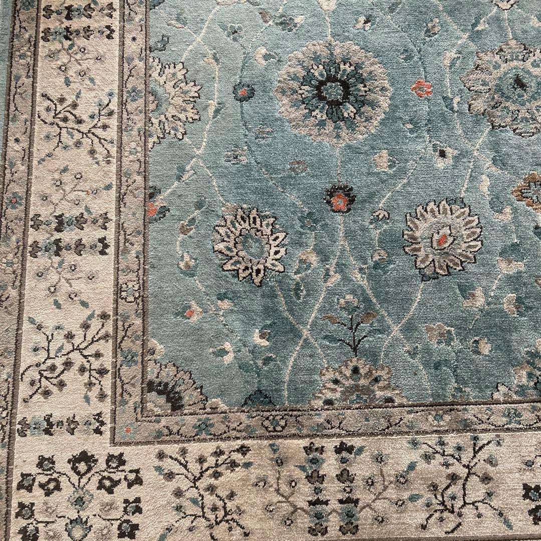 やちページトルコ製ラファージュ⭐︎ウィルトン織ラグ　ディノス