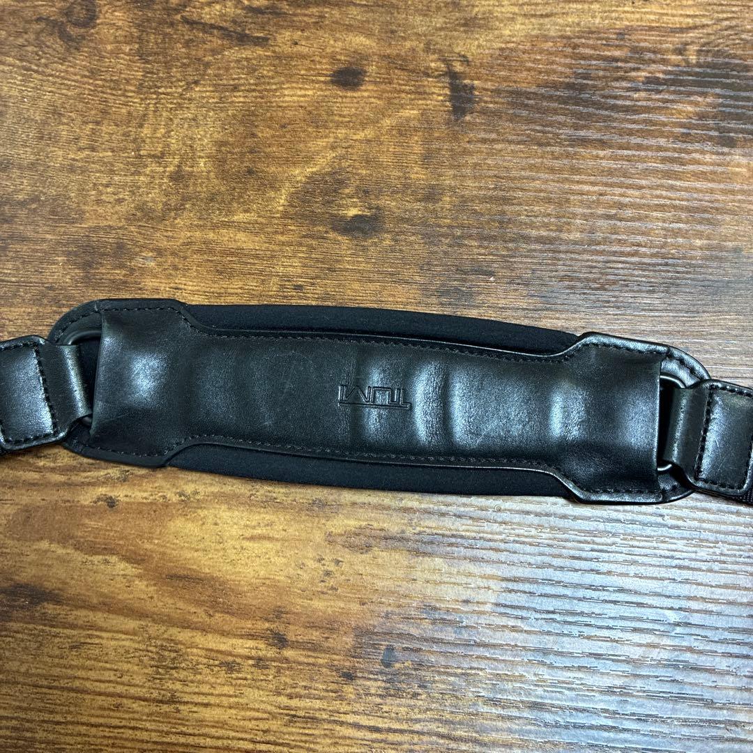 ビジネスバッグ ブラック 収納力高