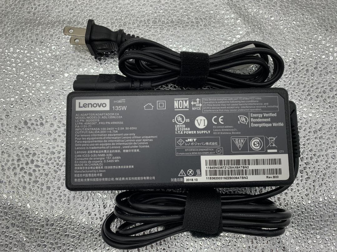 ThinkPad USB Type-C ドック 40AF 4K 135W