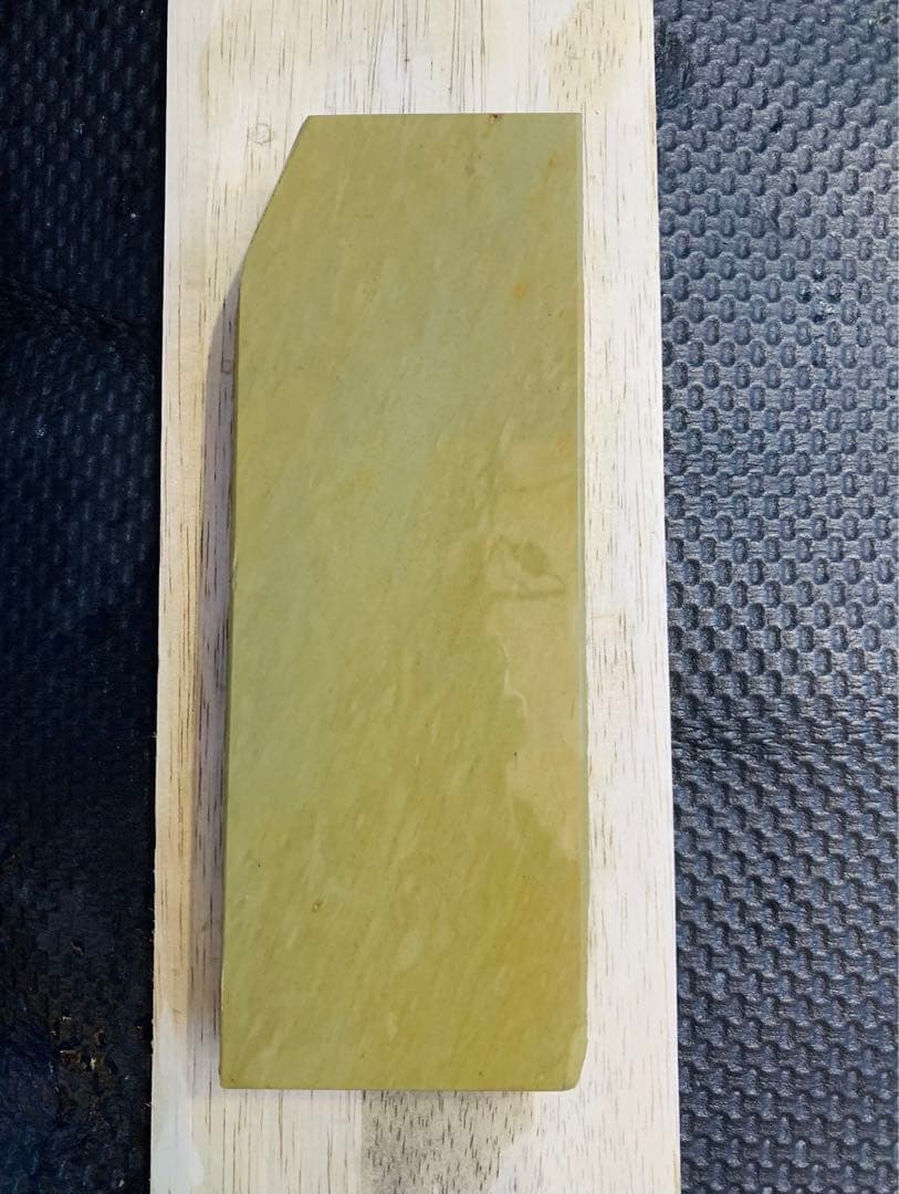 天然砥石　正本山　浅黄　上物　仕上げ砥石