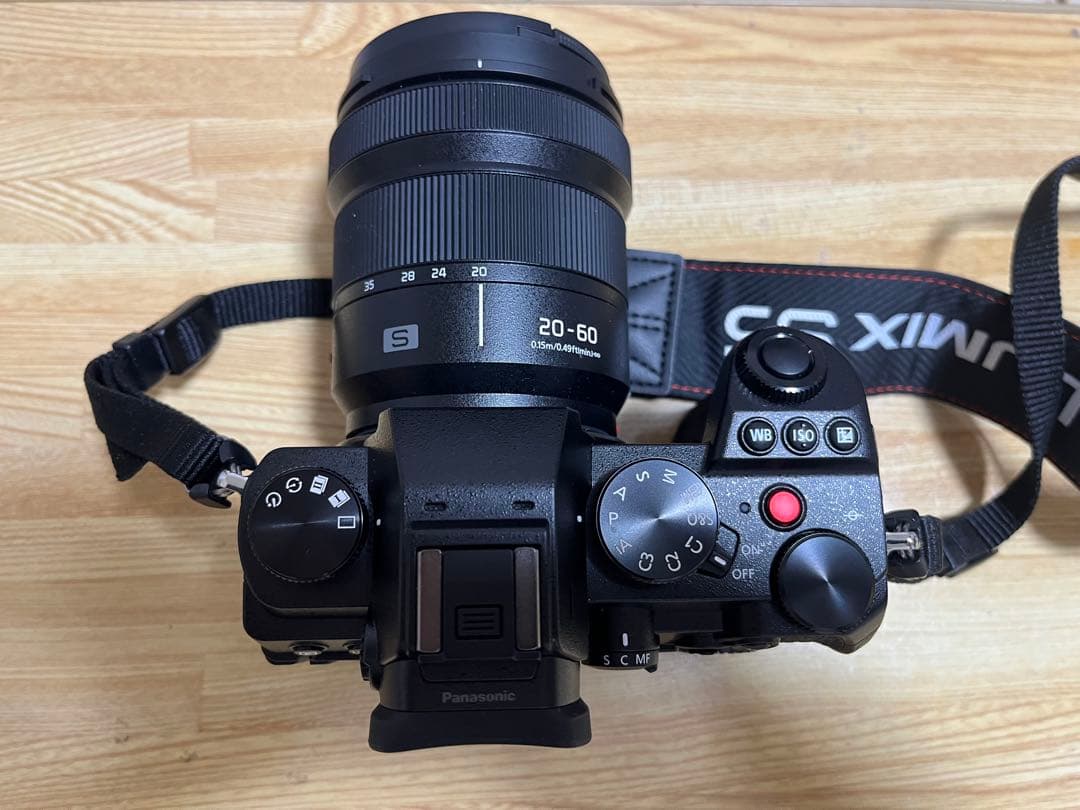 Panasonic LUMIX S5 ミラーレス一眼 20-60mmレンズ付き