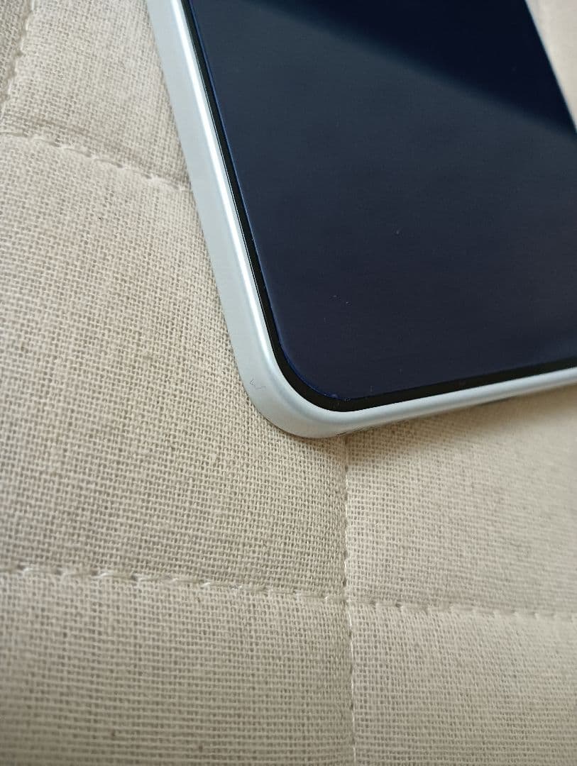 スマホ本体Libero 5G ⅣA302ZT