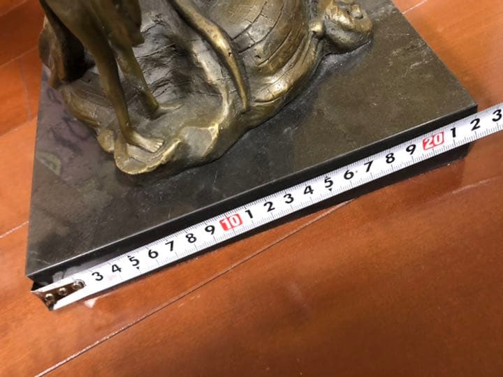 サルバドール　ダリ　dali 彫刻　ブロンズ像