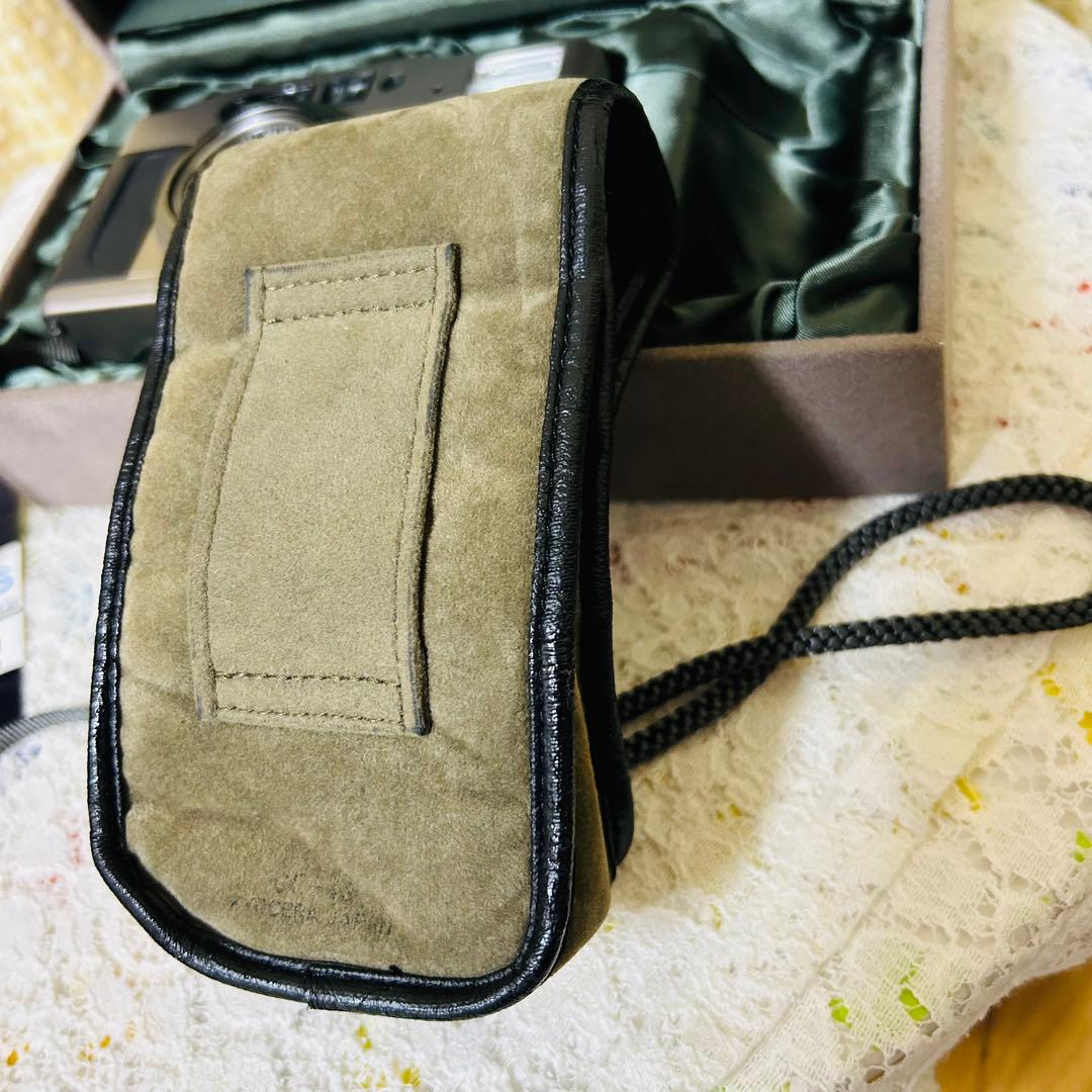 CONTAX T VS コンパクトカメラ　フイルムカメラ　京セラ　美品　ケース付