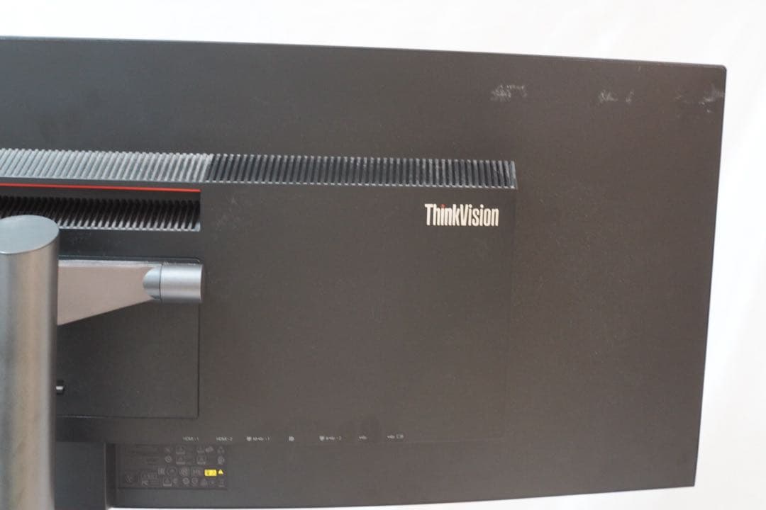 Lenovo 43.4インチ ウルトラワイド曲面モニター