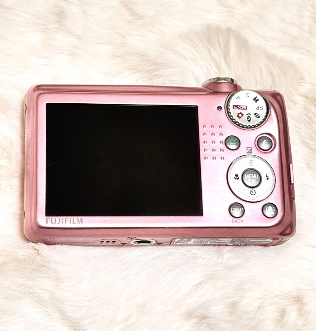 ★ フジフィルム FinePix F70 EXR デジタルカメラ　ピンク