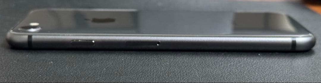 iPhone8 256GB バッテリー最大容量77%