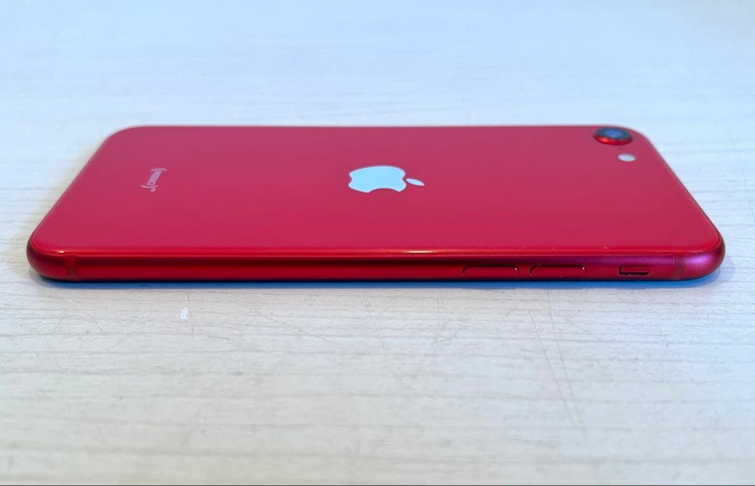 iPhoneSE2 レッド 64GB SIMフリー 美品