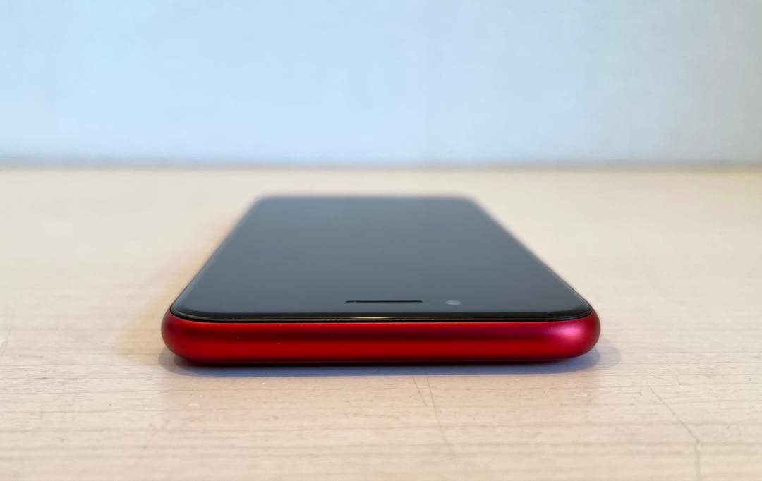 iPhoneSE2 レッド 64GB SIMフリー 美品