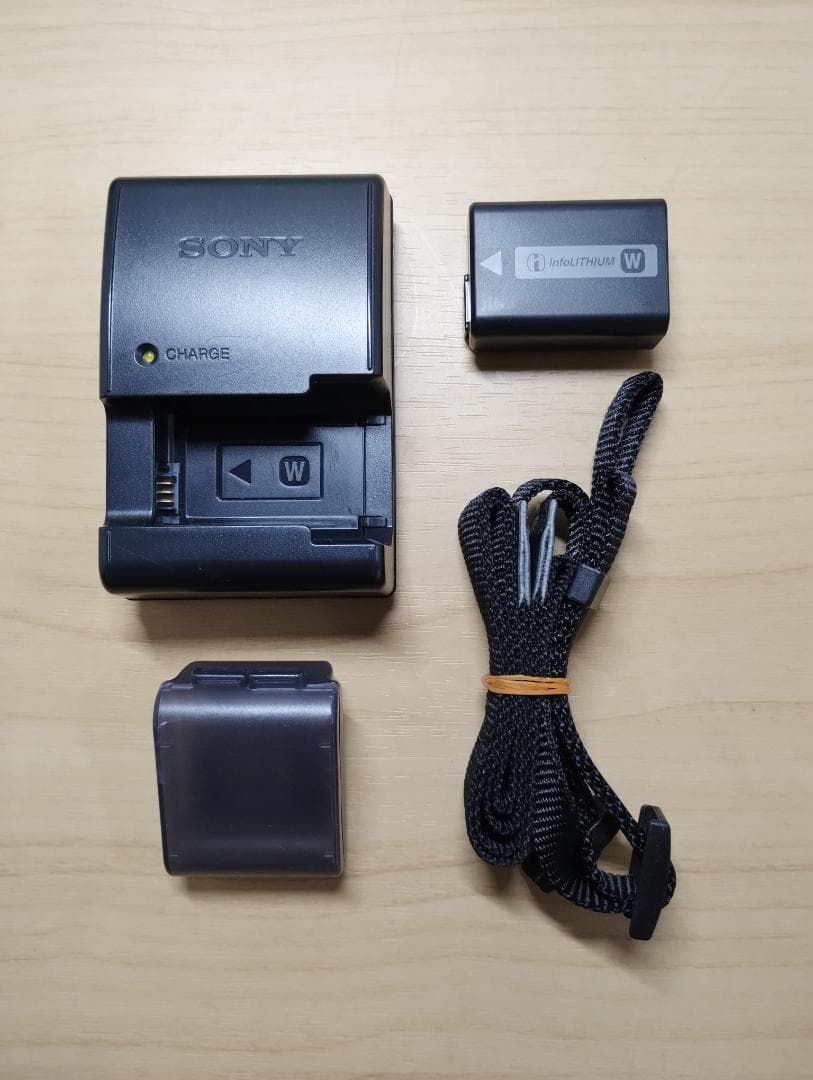 ✨人気✨ SONY α NEX-C3 ズームレンズキット ピンク ミラーレス